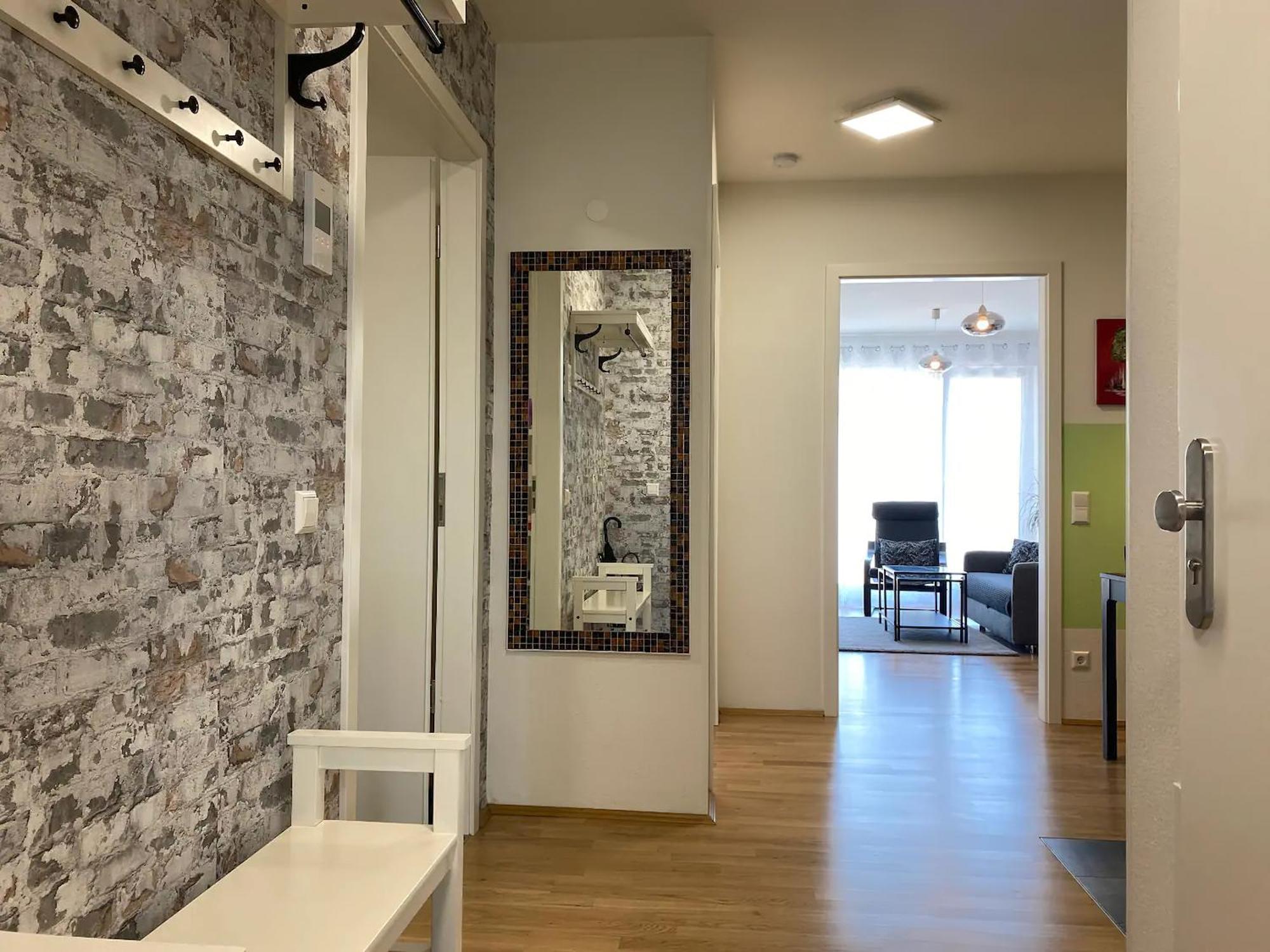 Schoenes 2 Zimmer Apartment Zentral Gelegen 포르츠하임 외부 사진